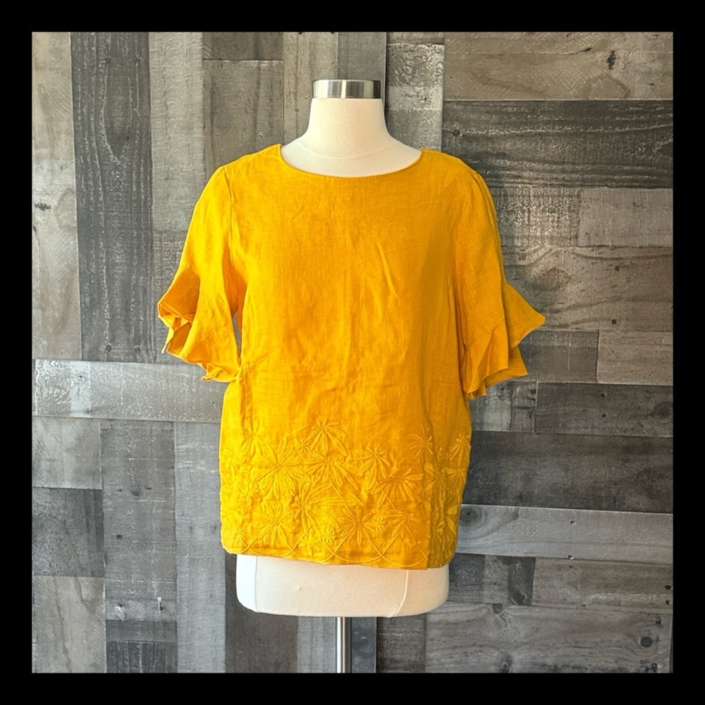 Neiman Marcus goldenrod yellow top small linen floral coastal cowgirl old money